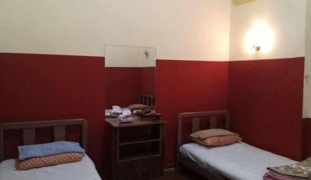 Safary Hotel - Hostel