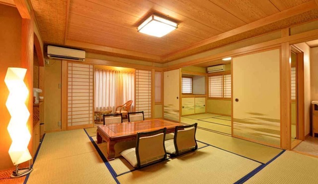 Sakanaya Honten in Oarai