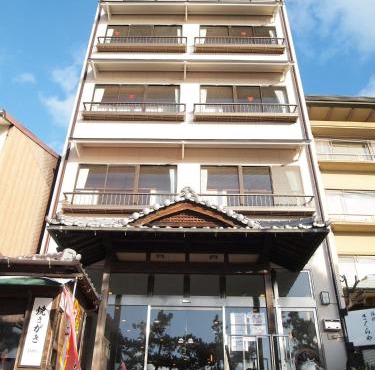 Sakuraya