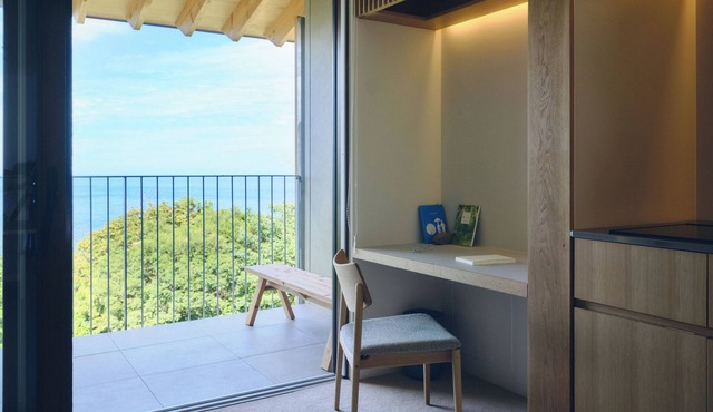 SANU 2nd Home Izu 1st