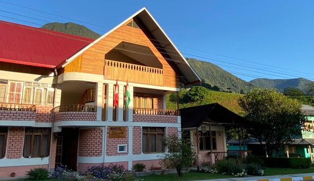 Schmidt Hostal