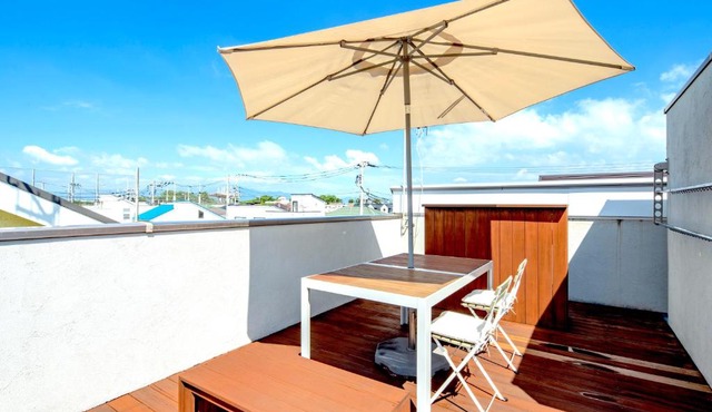 Seaside Inn Chigasaki-Cozy Beach House with Rooftop-2 min to beach