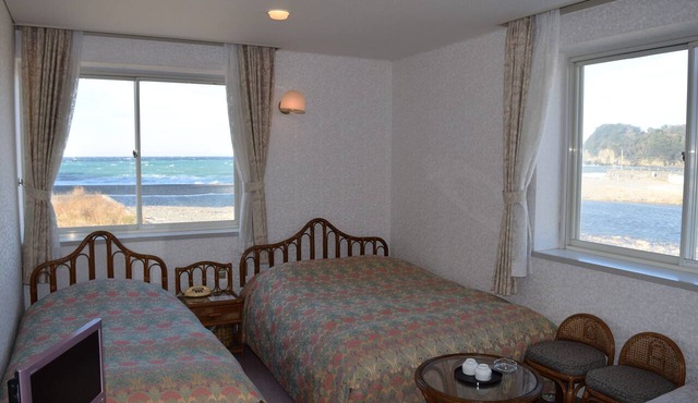 Seaside Resort Pension Surfrider in Nishiizu