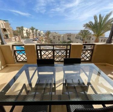 Seaview Apartment in Azzurra Sahl Hasheesh 2 bedrooms