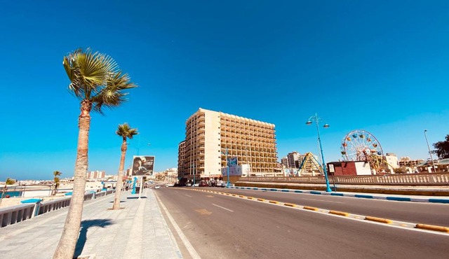 Semiramis Hotel Royal Palace egyptian only