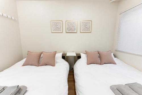 Shinjuku Hotel 新宿駅 1 駅地 新大久保駅 5 分钟 歌舞伎町 韩国街 堂吉诃德 in Tokyo