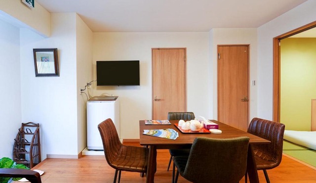 Single-family home in Shiokusa near Namba Entire 1st floor rented out 2 bedrooms living room Private space with a separate entrance