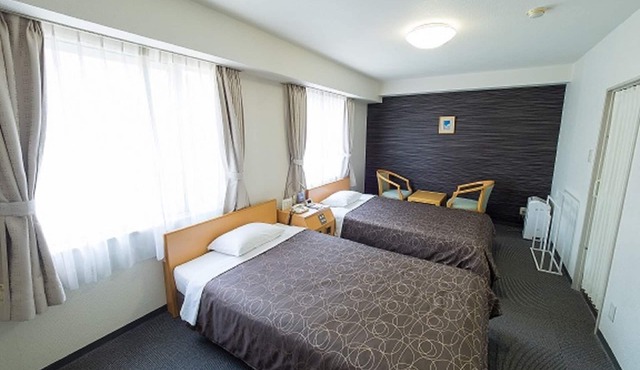 Single use in nonsmoking twin room /Osaka Ōsaka