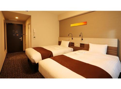 Smile Hotel PREMIUM OsakaHommachi - Vacation STAY 04283v in Osaka