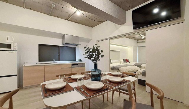 Spacious 2BR Apt in Hatchobori for Up to 10 Guests