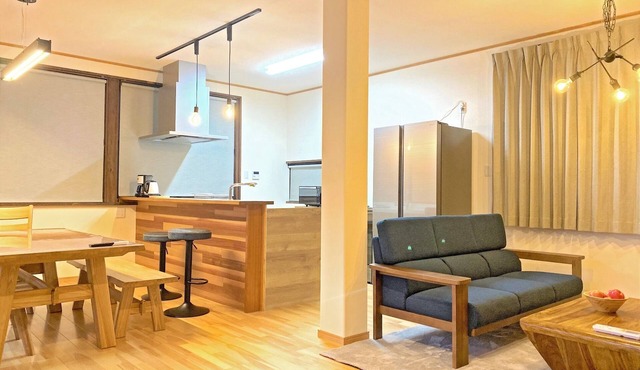 SPICY CHALET Free ski and snowboard rental Hakub/Kitaazumi-gun Nagano