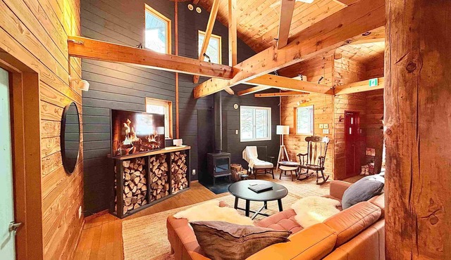 Stay in Toya | Cozy Cabin near Lake Toya, Rusutsu&Niseko-Retreat with Fast WiFi in 洞爺湖町