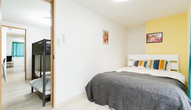 Super close to Dotonbori! Great location room#602