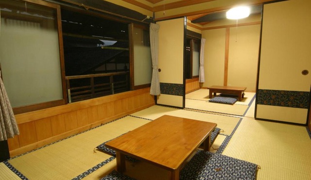 Tajimaya in Nakatsugawa