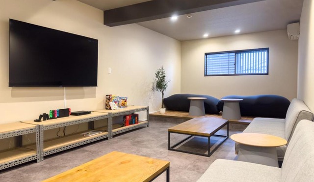 Tasone Stay OSAKA SEN2