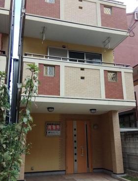 Tennoji 100㎡, 1min walk to Abeno Station, carpark!