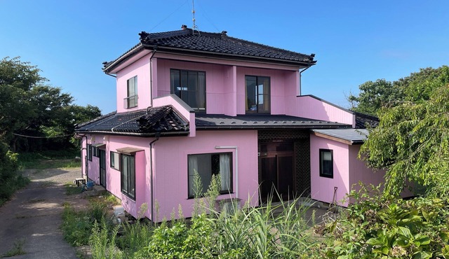 Tensen Inn on the bay in Nikaho