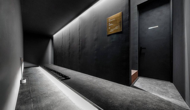 THE DWBL HOTEL B