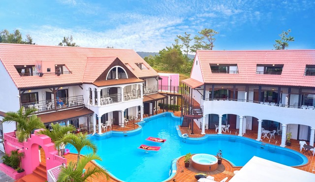 The PoolResort OKINAWA