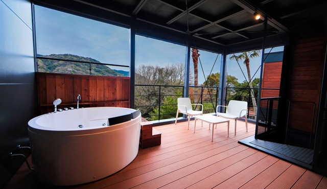 THE Retreat