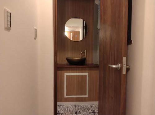 TONARINO HOSTEL KOBE CITY & Breakfast in Kobe