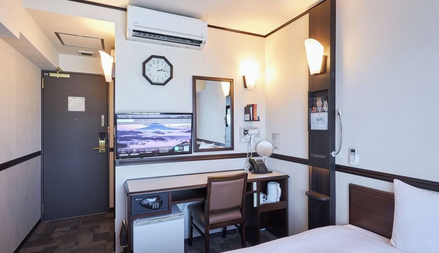 Toyoko Inn Tsu-eki Nishi-guchi in Tsu
