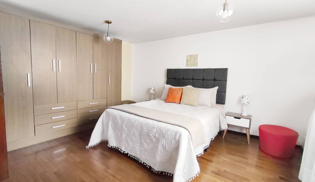 Traditional Apartment in Artsy Barranco!