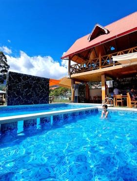 Tunki Lodge - Tours, Cabañas y Sauna in Oxapampa
