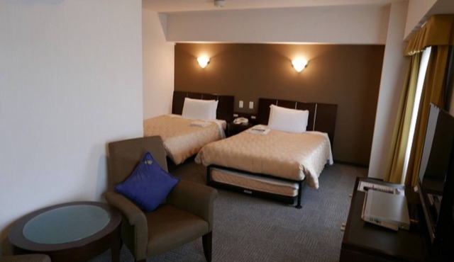Twin room Smoking Spacious 30 sqm With breakfa/Naha Okinawa