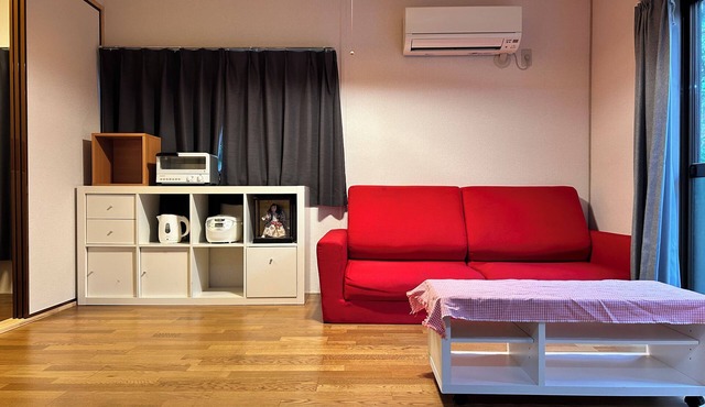 Up to 12 people/3-minute walk from the station/1-minute walk to a convenience store/Okaeri House Hibari-ga-oka