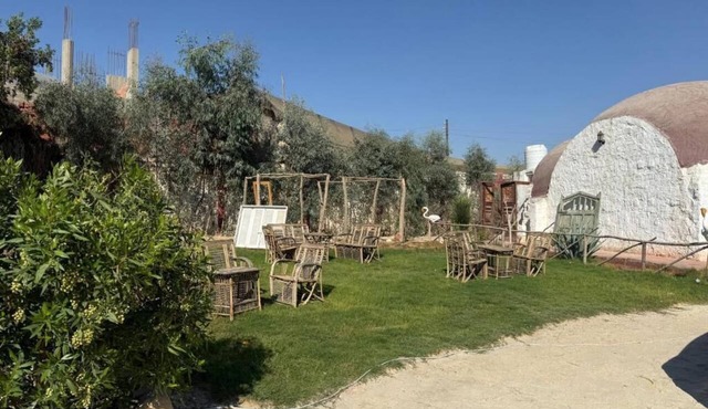 VILLA EL SAFIR FARMHOUSE in Al Buhayrah