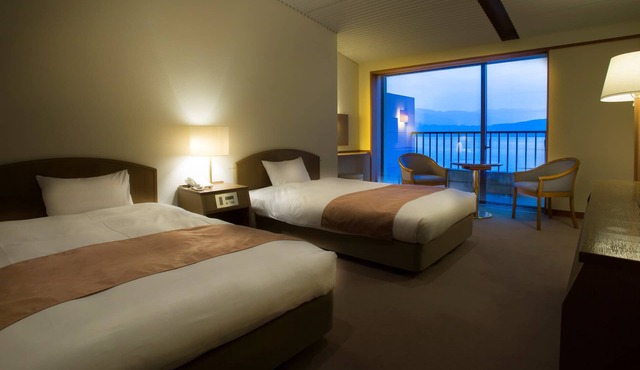 Wakasamikata Kirara Onsen Hotel Suigekka in Wakasa