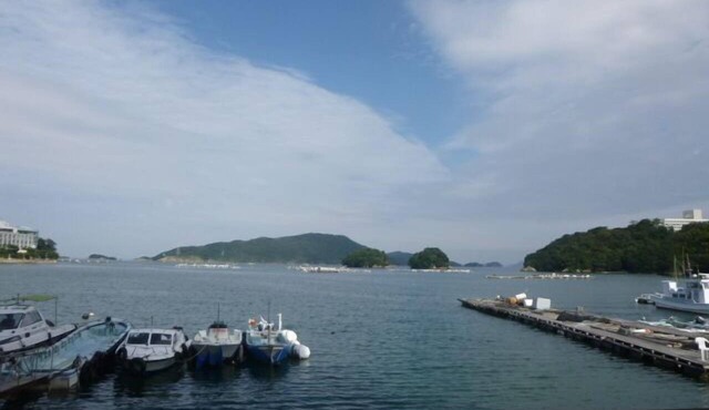 Wan Wan Paradise Toba
