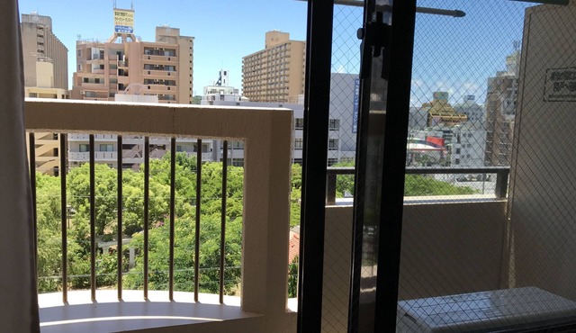 Weekly Harborview Mansion - Main Building