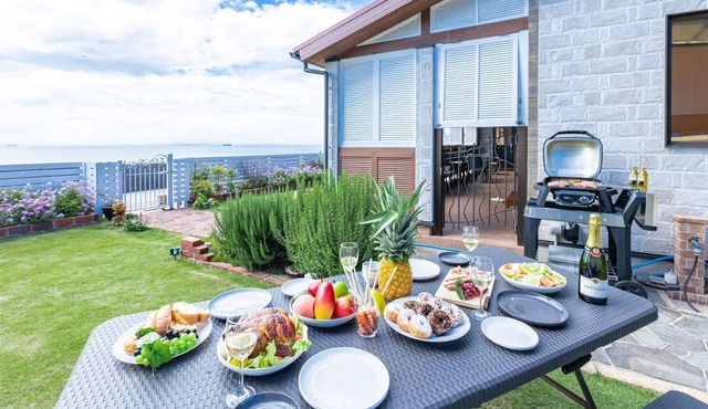 West coast BBQ while watching the sunset in fron / Awaji Hyōgo in Awaji