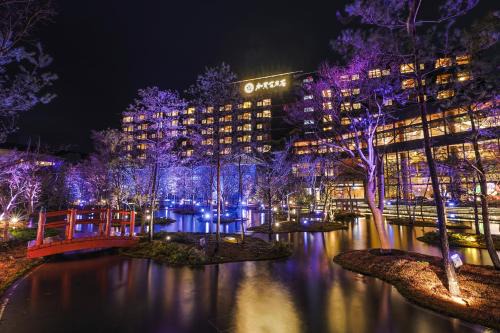 Yamashiro Onsen Miyabi no Yado Kaga Hyakumangoku