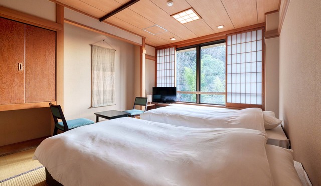 Yukyou no hibiki YUSAI in Minamioguni
