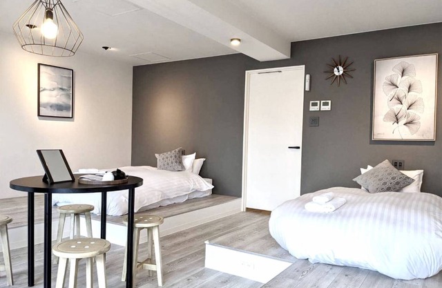 48 m² Hotel ∙ 1 bedroom ∙ 2 guests in 23 Chome-1 Odorinishi