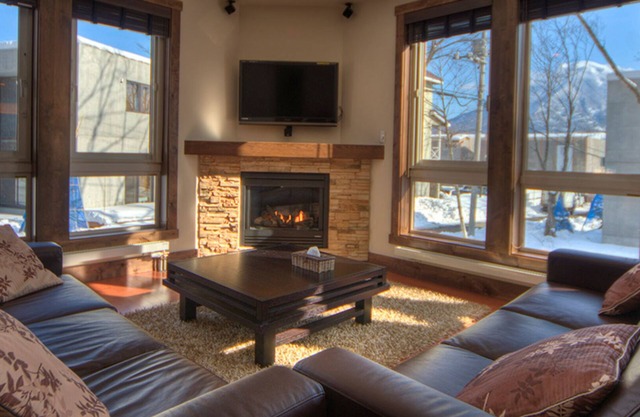 Exclusive 4 Bedroom Chalet in Hirafu, Niseko Chalet 1009 in Niseko