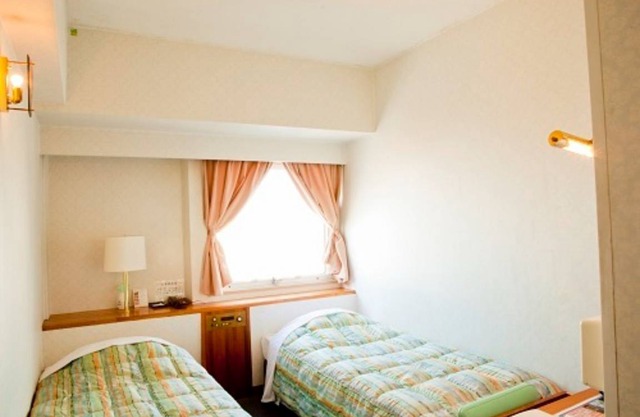 Hotel Kokusai Plaza