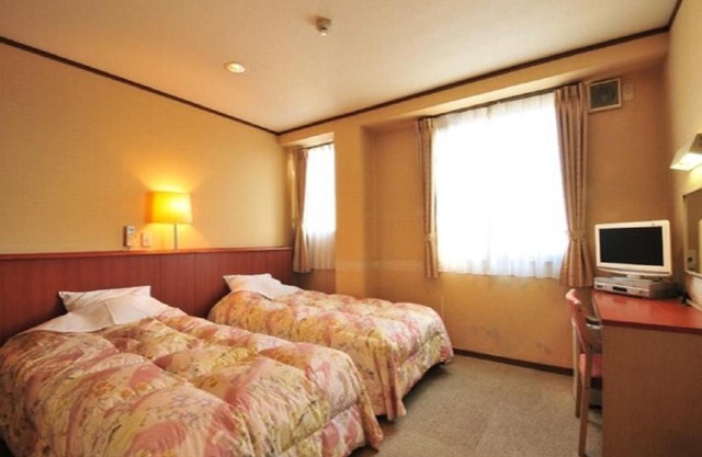Omura Hotel Stay 