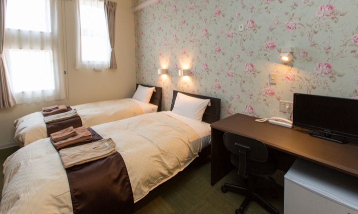 Shiwa Hotel | Ogarin