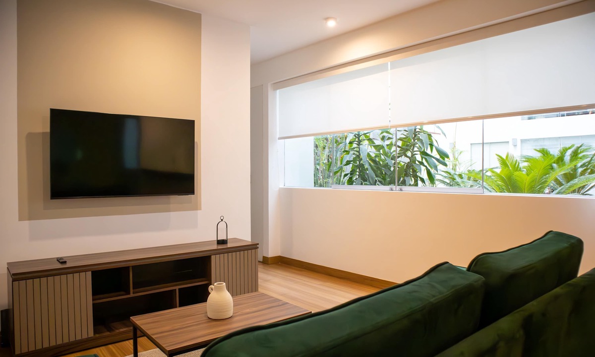 Petit Jean Ocharan Apartment | w Striking 1BR in Miraflores