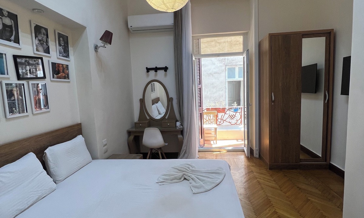Abdin Hostel | paris east hostel