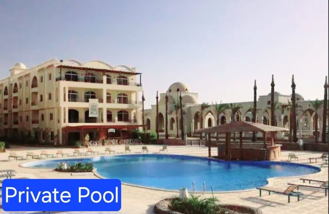 Sahl Hasheeh Apartment | Sahl Hasheesh, 1 bedroom Apartment. Private Beach and Pool.