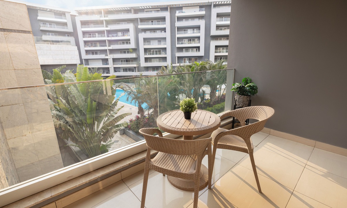 Heliopolis Apartment | Ocean Blue Studios