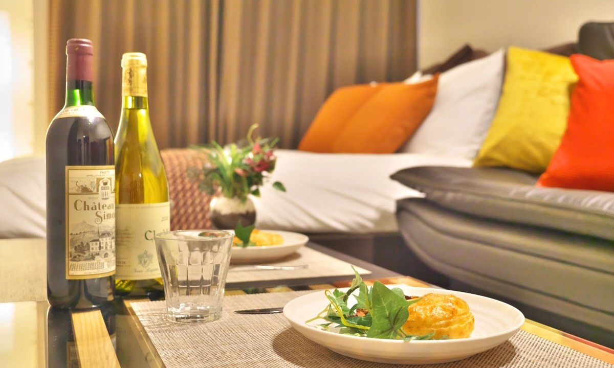 Chikusa Ward Apartment | Kicon Hotels Fuchsia