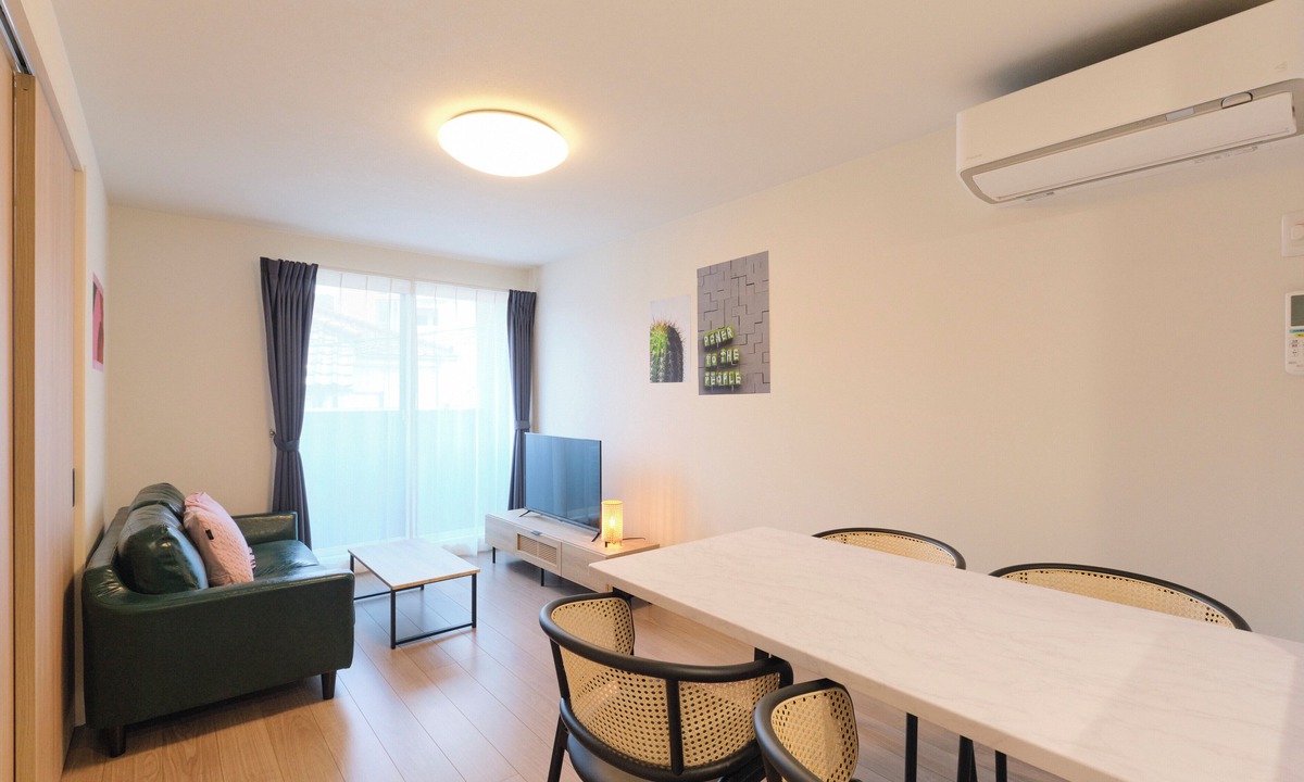 Shimokitazawa Apartment | Victoria Shimokitazawa by Tranova