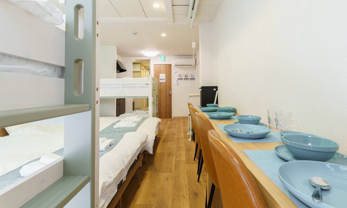 Dotonbori Apartment | Perfect location for sightseeing Maximum 8 people - Matsuyamachi Building 2nd to 4th floors/Osaka Ōsaka