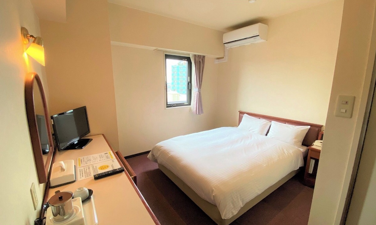 Asaka House | Nonsmoking Double Room Room only Smile Value /Asaka Saitama